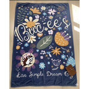 Buc-ees Soft Floral Graphic Blanket 50x70 Inch Plush Microfiber Home Decor Throw